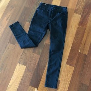 Joe’s Black Skinny Jean